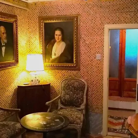 Appartement Neoclassical Suite-the Luxury Of The 19th Century