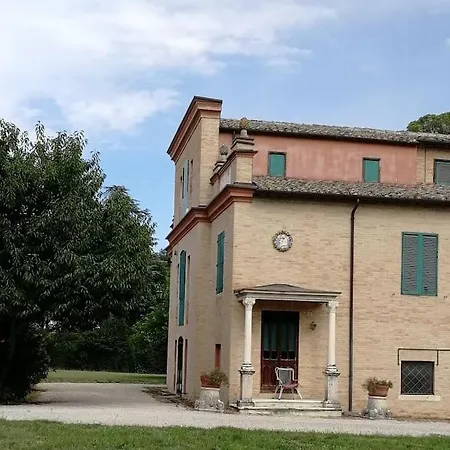 Neoclassical Suite-the Luxury Of The 19th Century * Passo di Treia